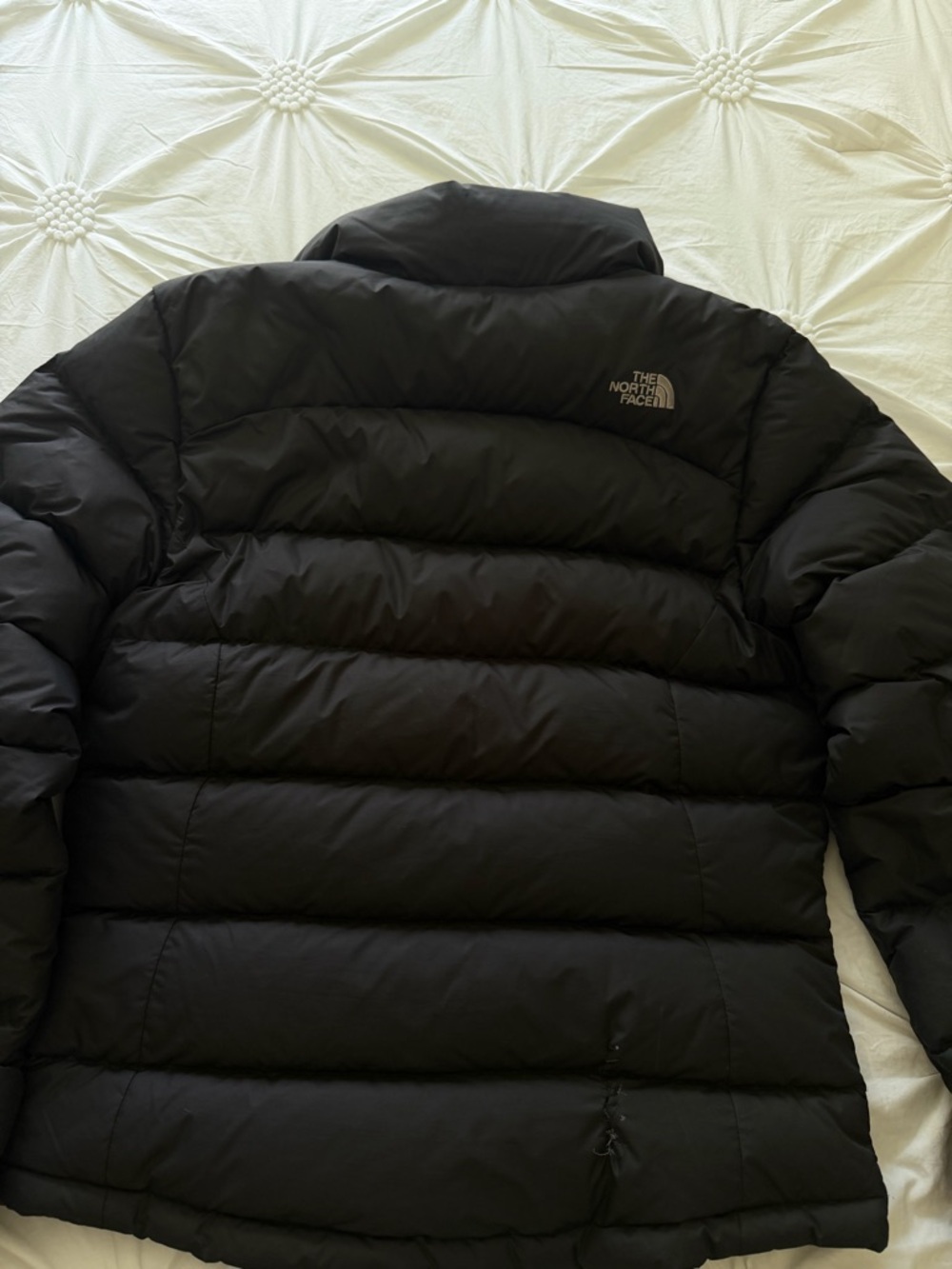 The North Face Black Quilted Insulated Jacket - Picture 6 of 6